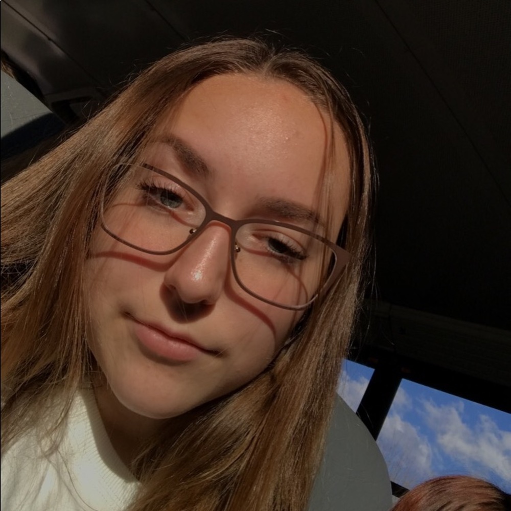 Meet your Posher, Maddie